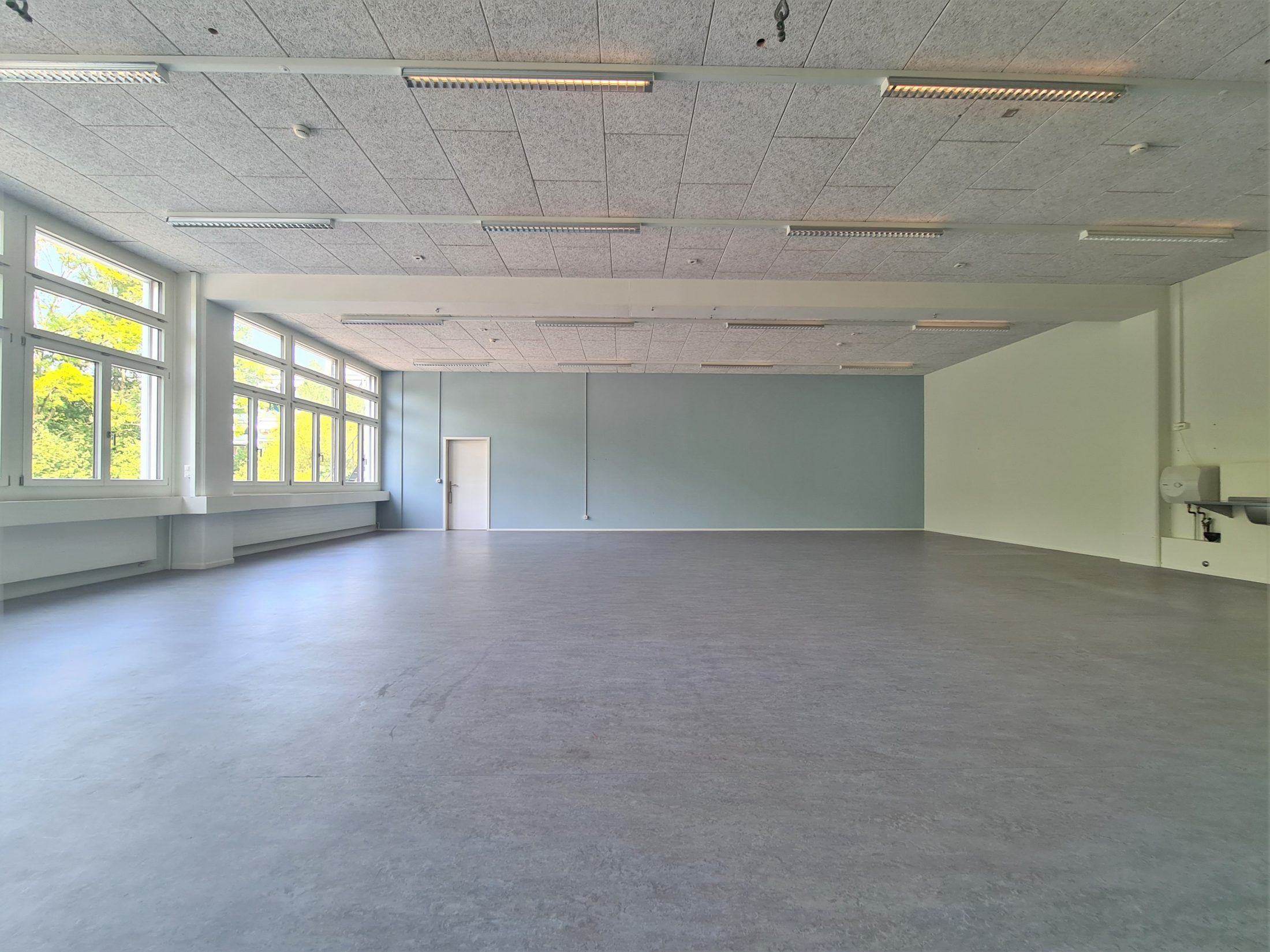Hanroareal, Helle Gewerberäume zu vermieten