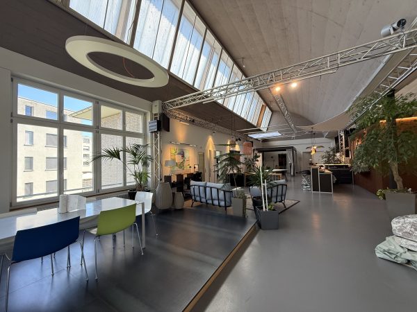 Hanroareal, Gewerberäume Nr. 56-030